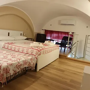 I 3 Principi Al Mulino , Aeroporto di Catania Fontana Rossa Italia