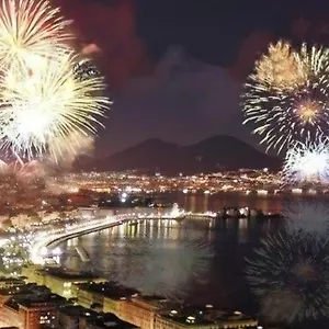 napoli-sottosopra.hotels-amalfi.com/