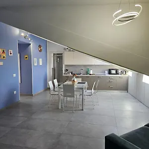 wanda-house.hotels-amalfi.com/